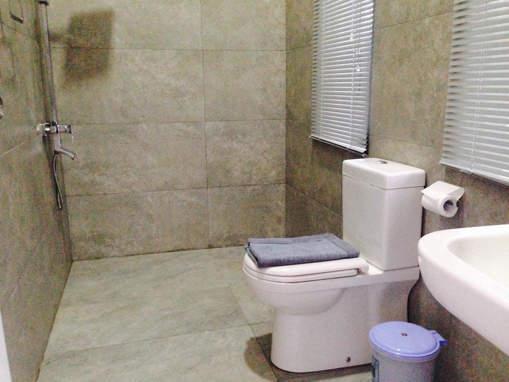 Bee View Home Stay Κάντι Εξωτερικό φωτογραφία