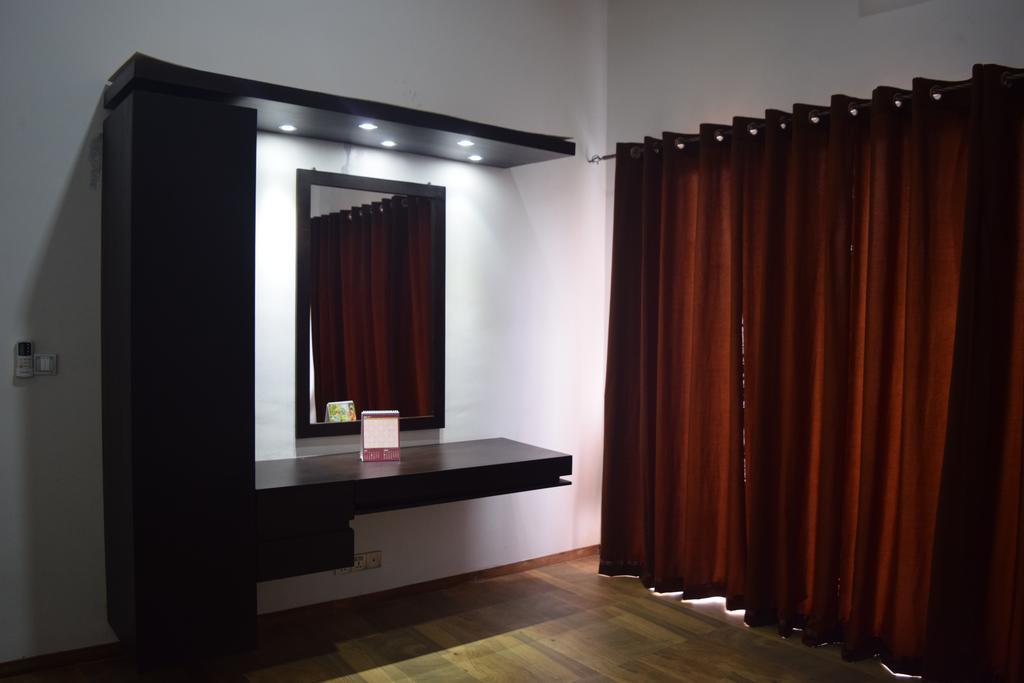 Bee View Home Stay Κάντι Εξωτερικό φωτογραφία